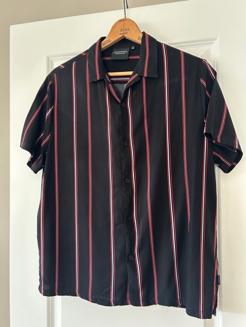 7Diamonds Walk The Line Black Striped Shirt Sz M w MEASUREMENTS Viscose